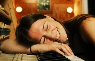 Henrietta, the debut EP from Hetta Falzon coming soon.