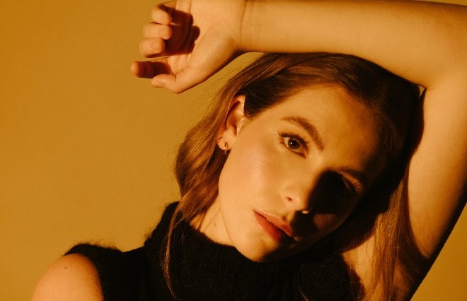 Emie Nathan releases first track from upcoming EP