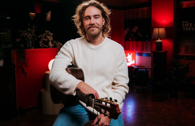 Matt Corby releases Like A Versions EP