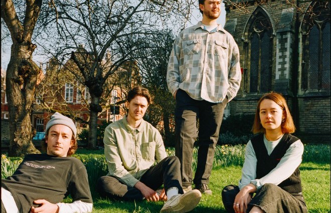 Chartreuse team up with Orlando Weeks on ‘Satellites’