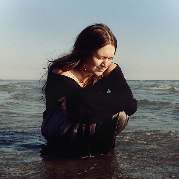 Release Artwork: Thank God It’s Mum’s (Live at Mum’s)