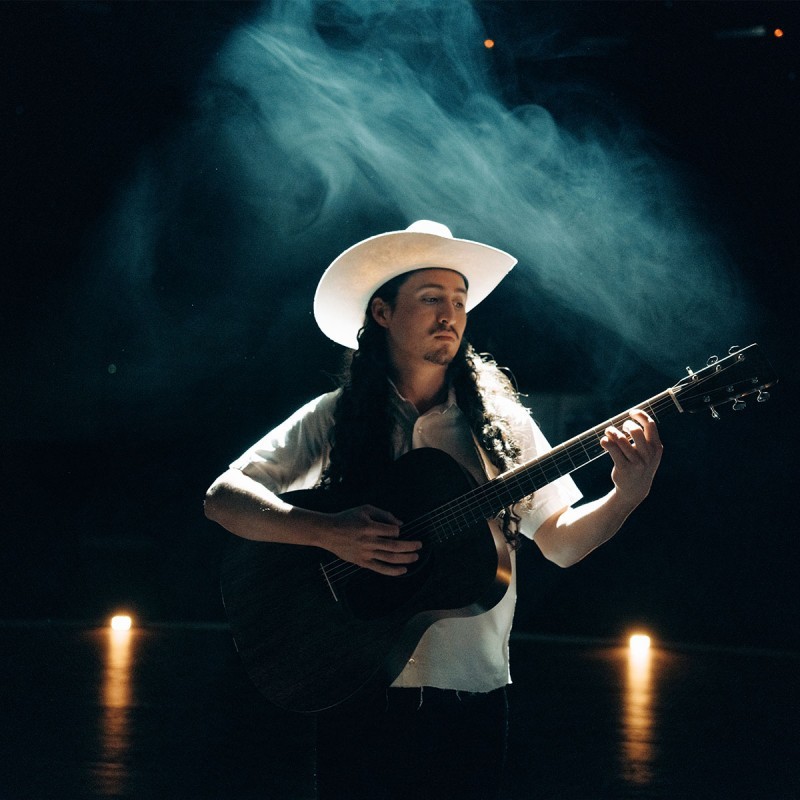 Photo: Marlon Funaki